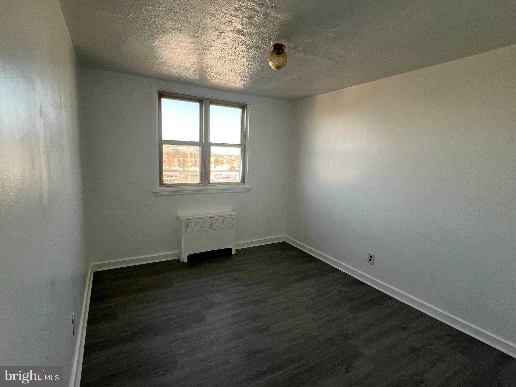 MAYFAIR - Residential Lease