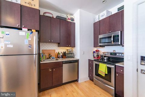Condo For Rent - 427 Monroe Street #UNIT 404<br/> PHILADELPHIA, PA 19147
