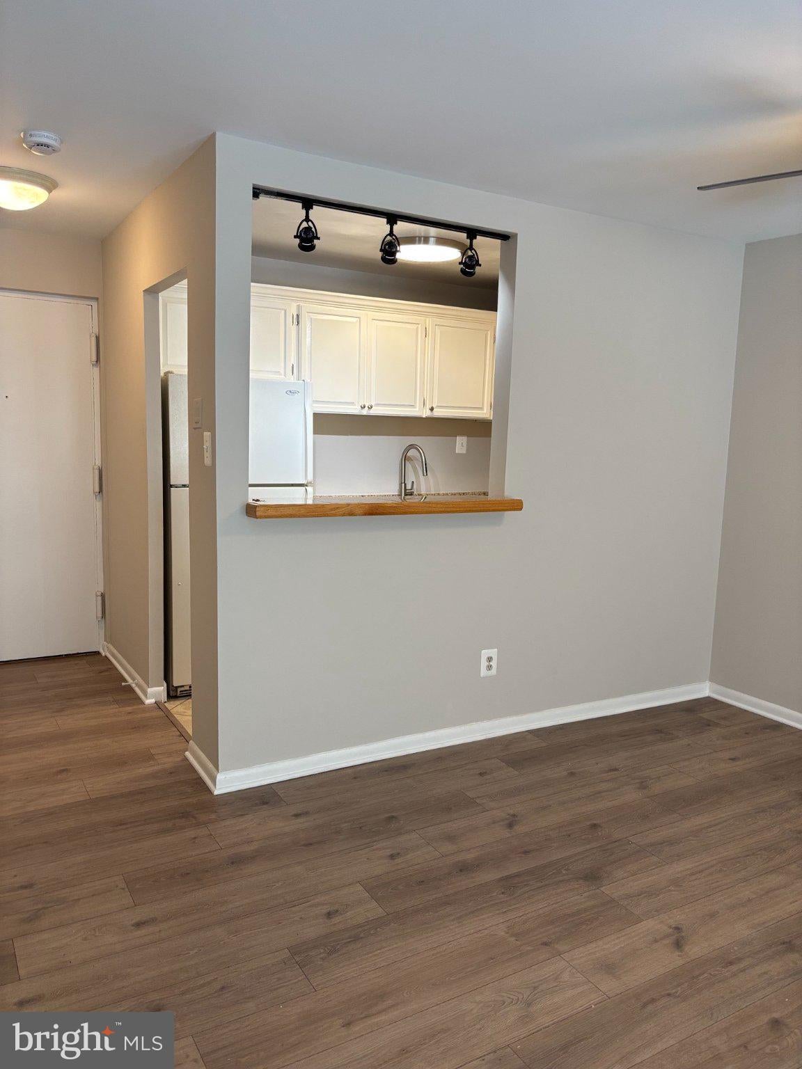 6001 ARLINGTON BOULEVARD 307