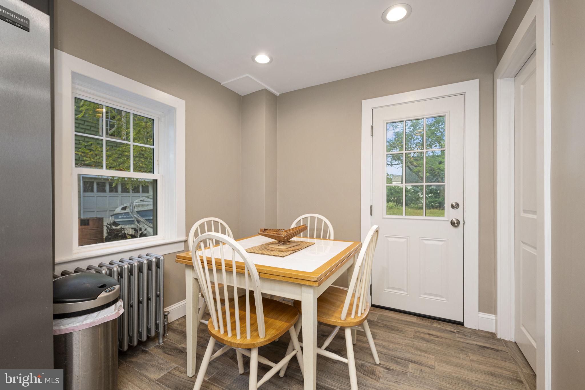 LANSDALE - Residential