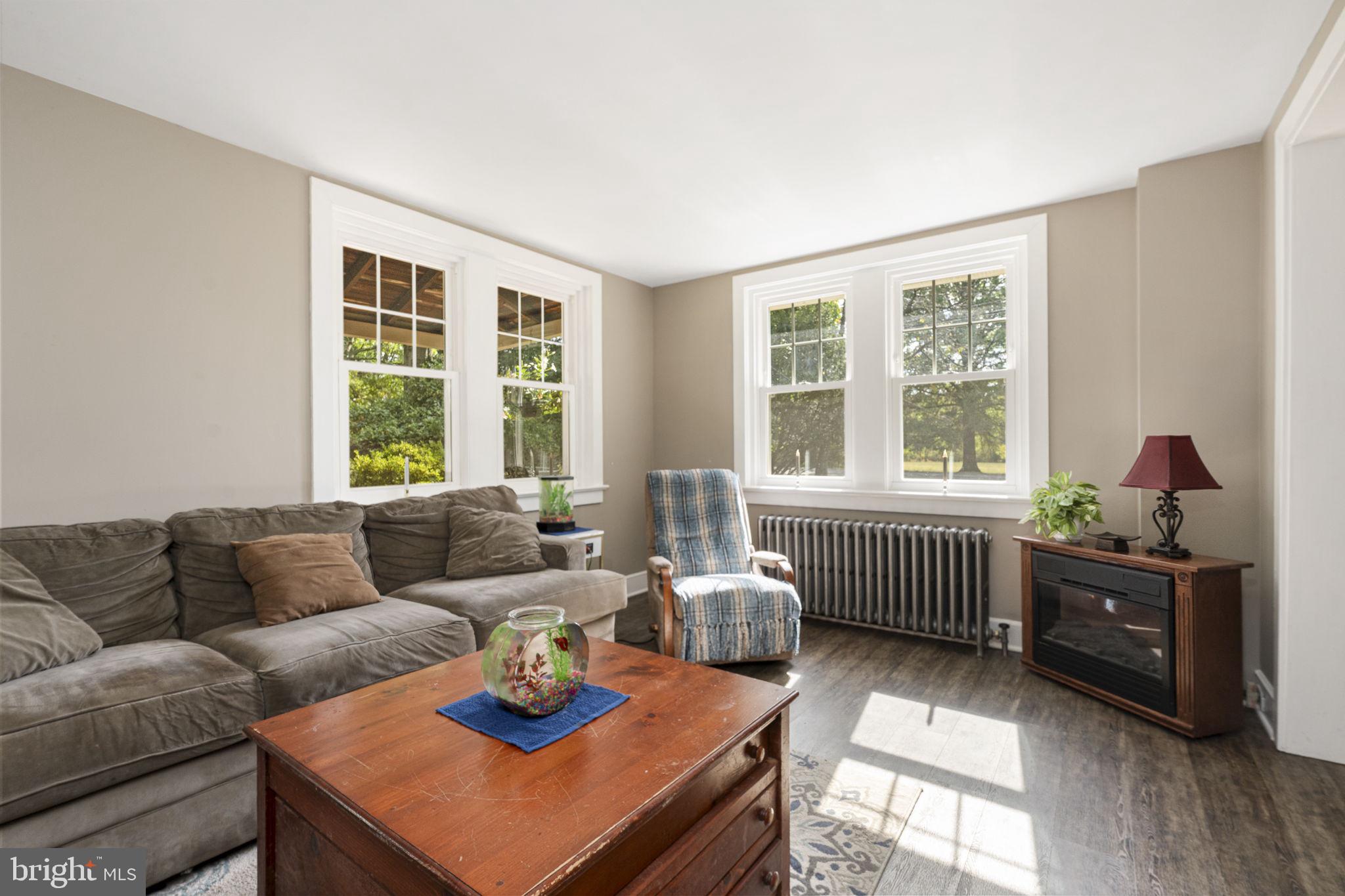 LANSDALE - Residential