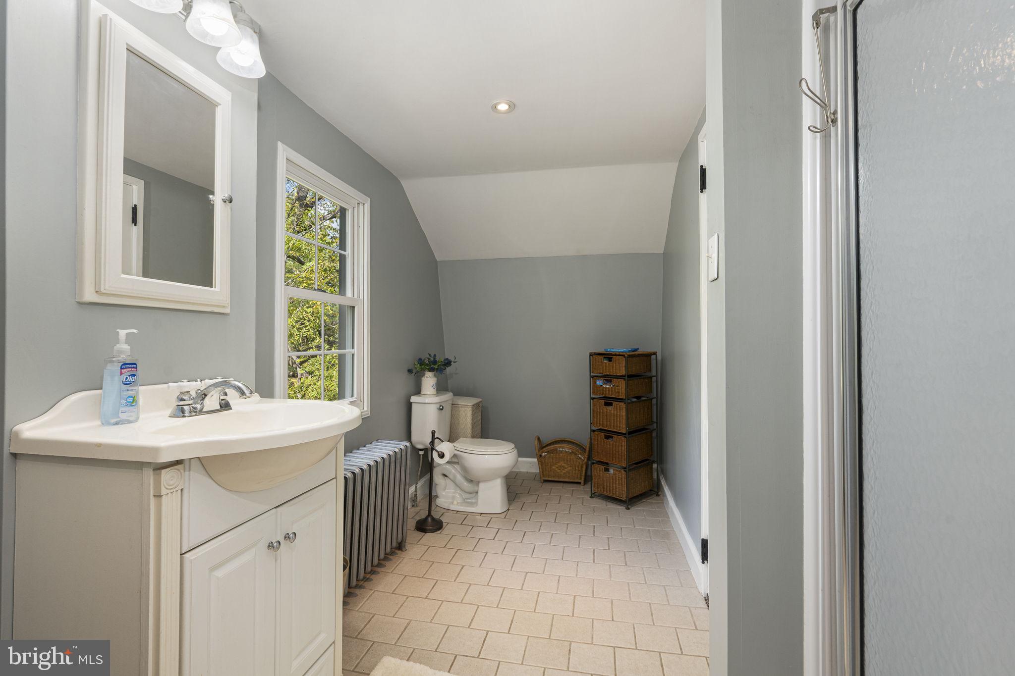 LANSDALE - Residential