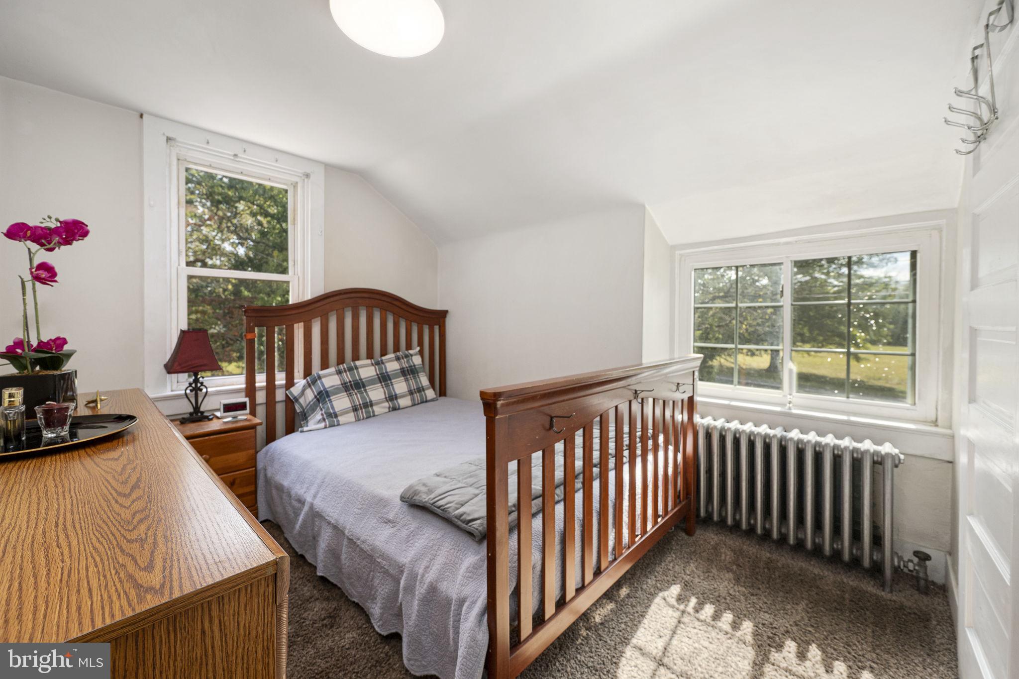 LANSDALE - Residential