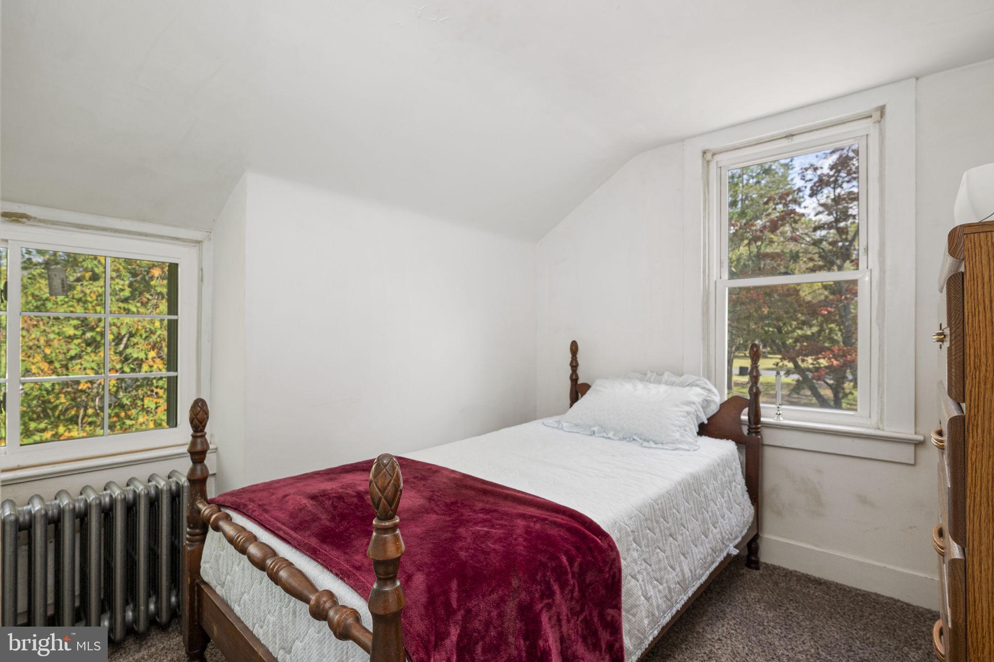 LANSDALE - Residential