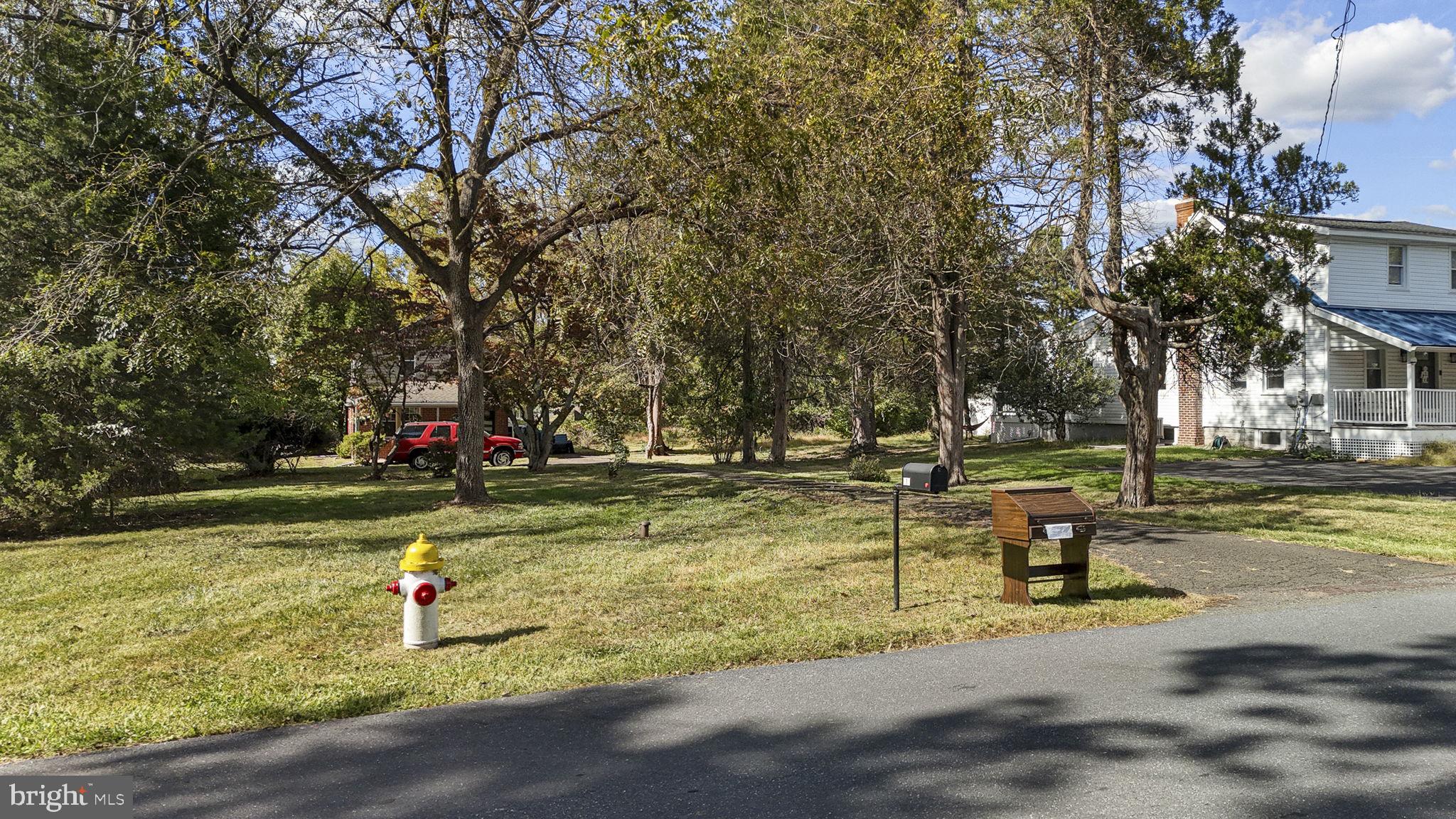 LANSDALE - Residential