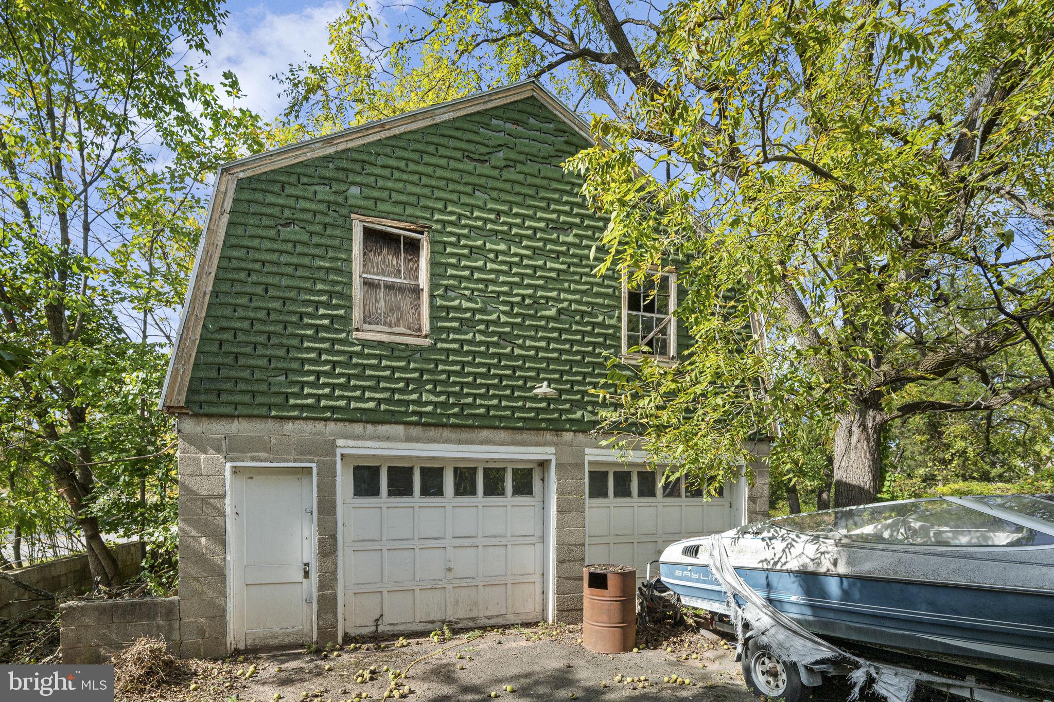 LANSDALE - Residential