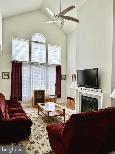 HERITAGE CR ESTS - Residential