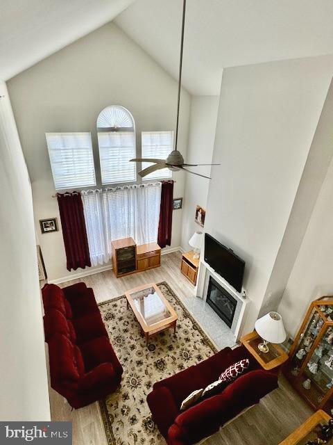 HERITAGE CR ESTS - Residential