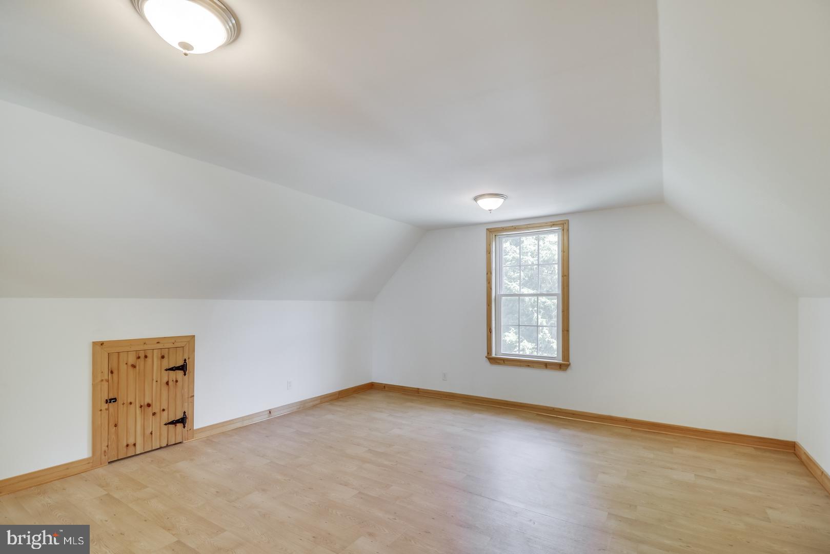 CHESAPEAKE LANDING - Residential