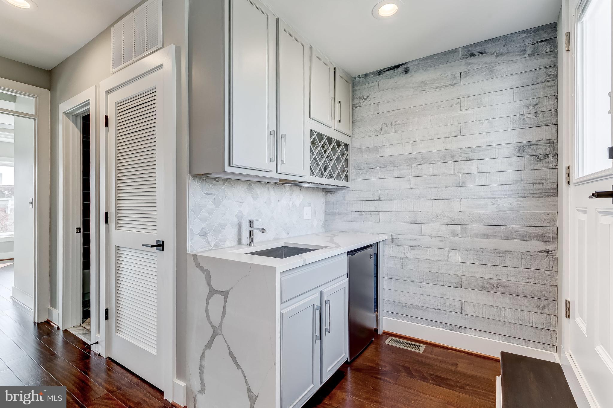 FEDERAL HILL HISTORIC DISTRICT - Residential Lease