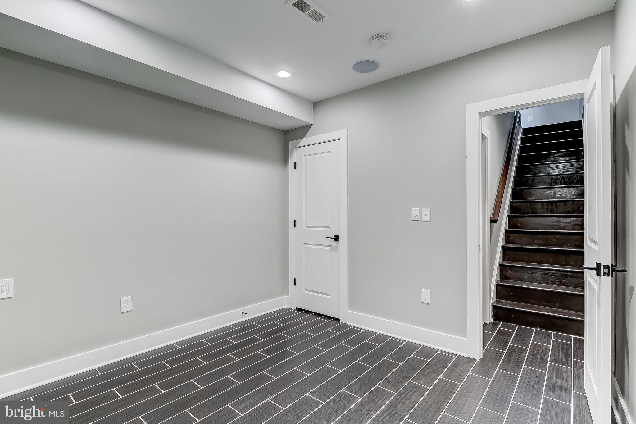 FEDERAL HILL HISTORIC DISTRICT - Residential Lease