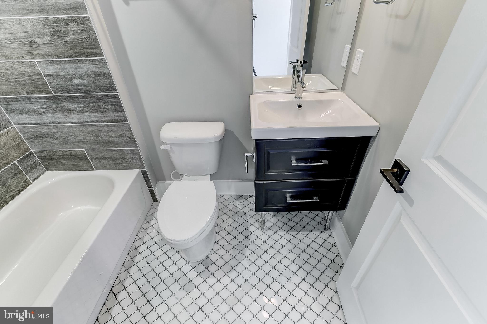 FEDERAL HILL HISTORIC DISTRICT - Residential Lease