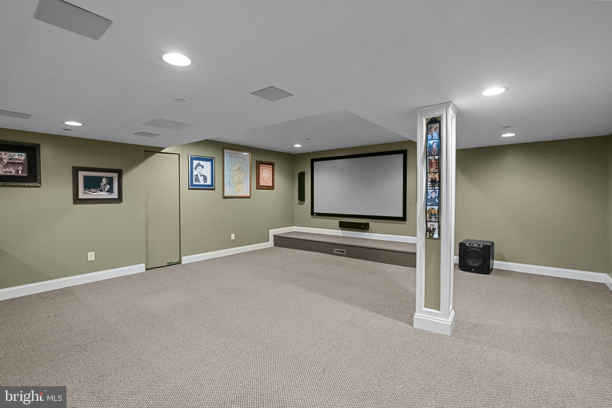 DEVONSHIRE ESTATES - Residential