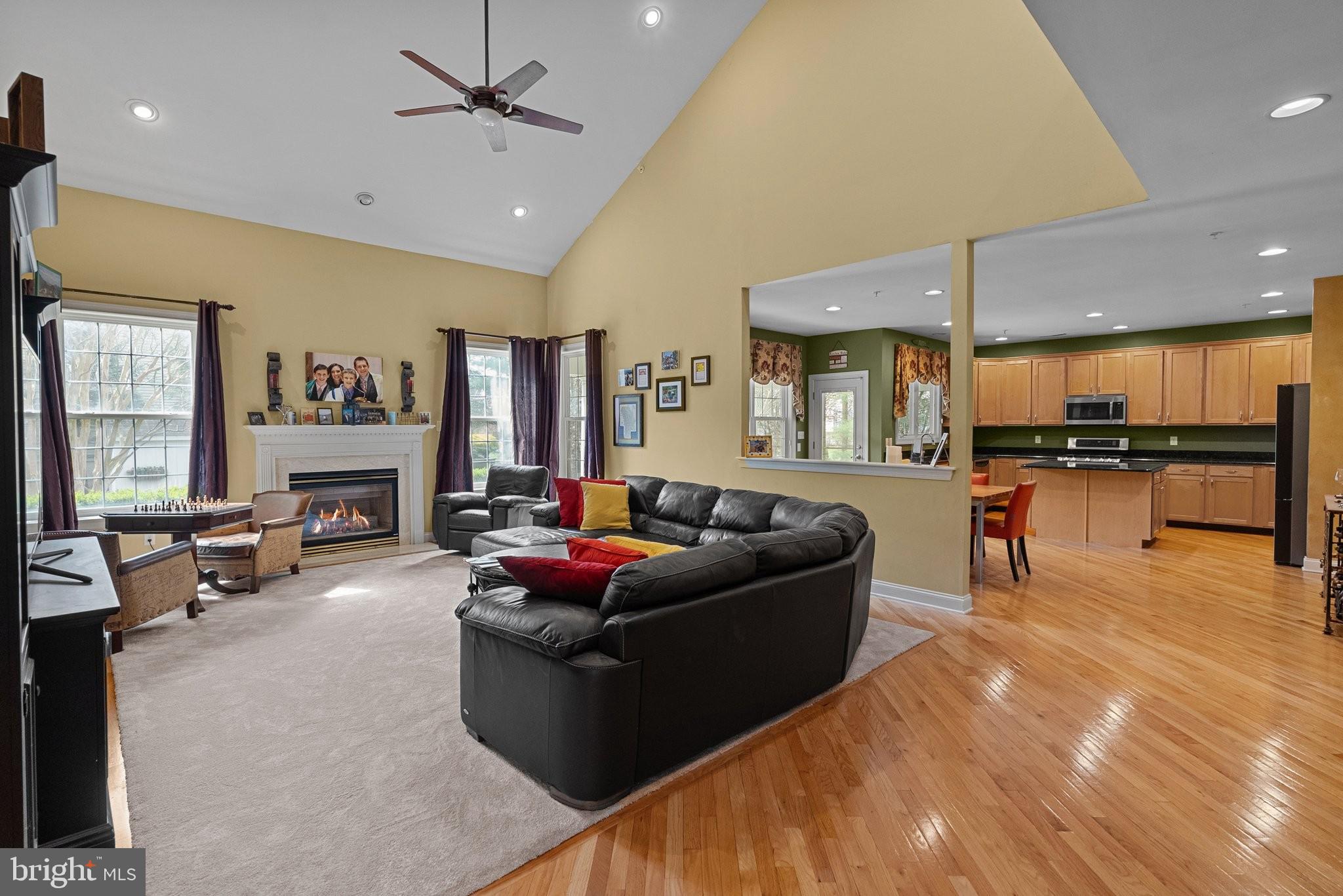 DEVONSHIRE ESTATES - Residential