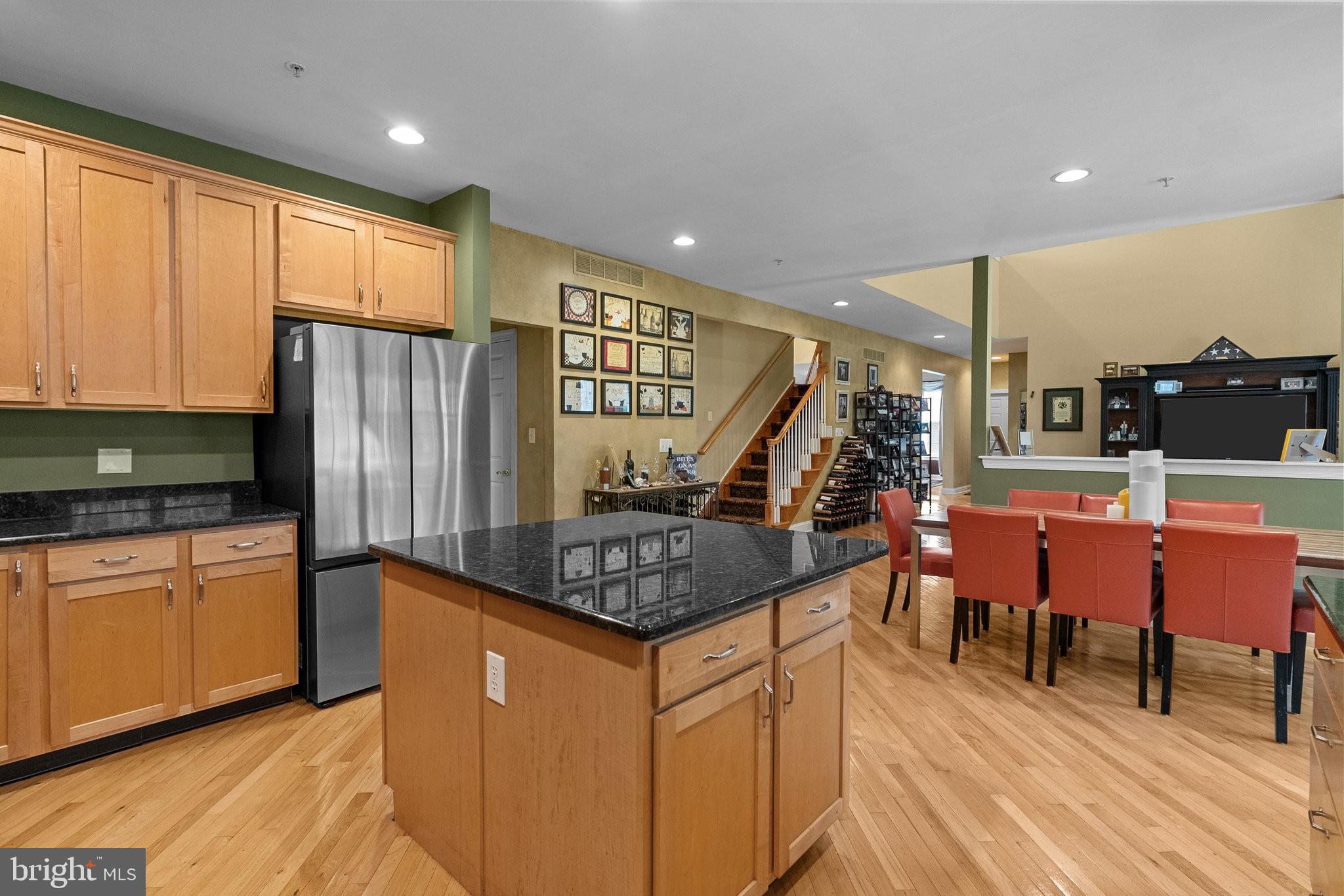 DEVONSHIRE ESTATES - Residential