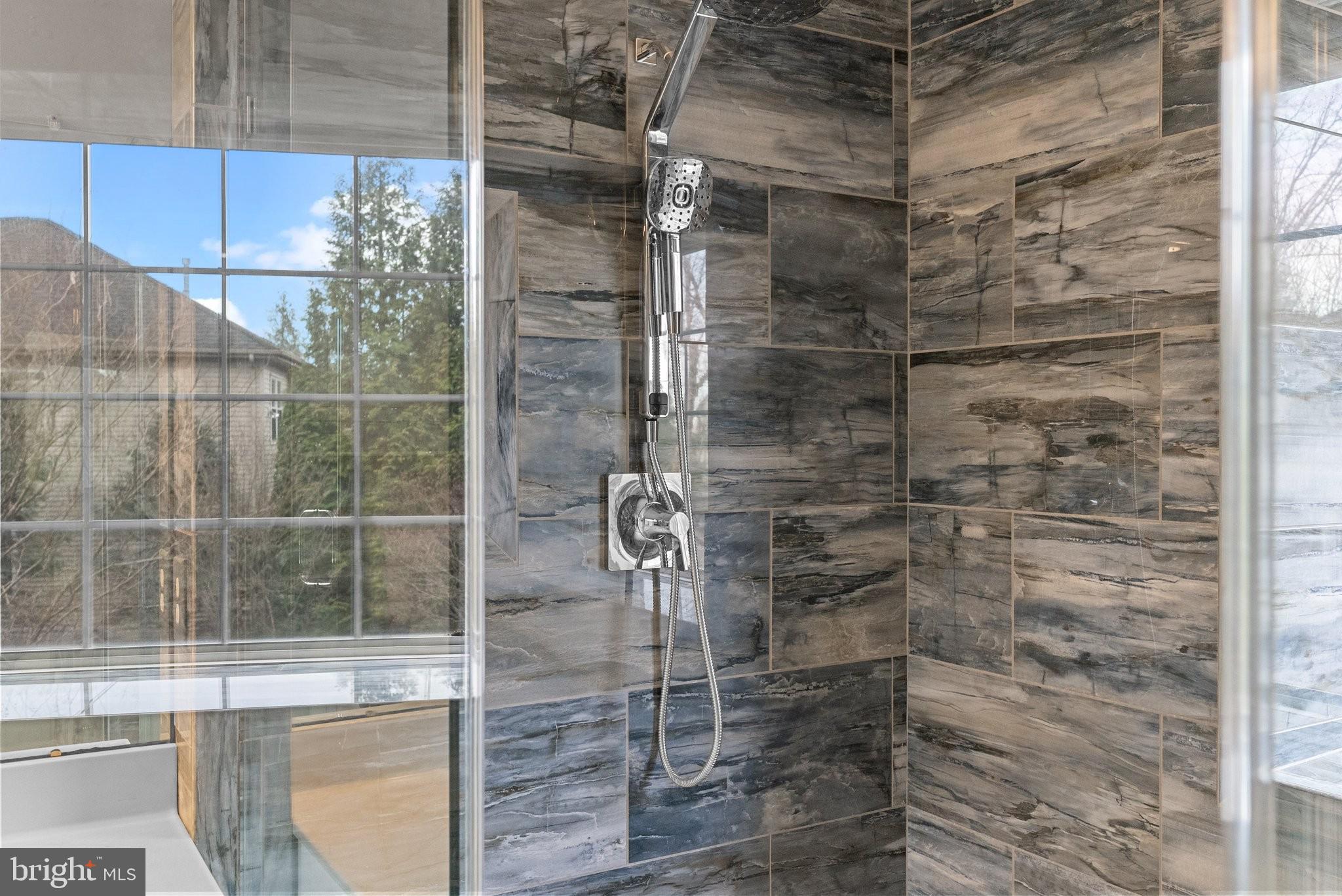 DEVONSHIRE ESTATES - Residential