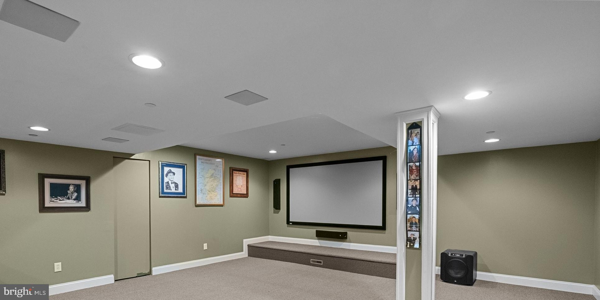 DEVONSHIRE ESTATES - Residential