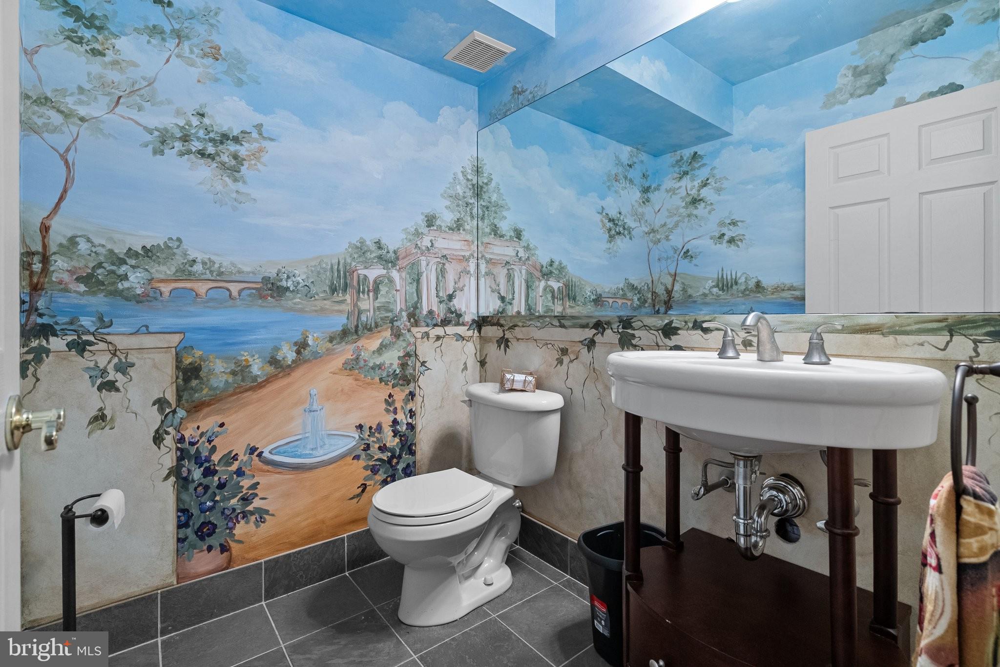 DEVONSHIRE ESTATES - Residential