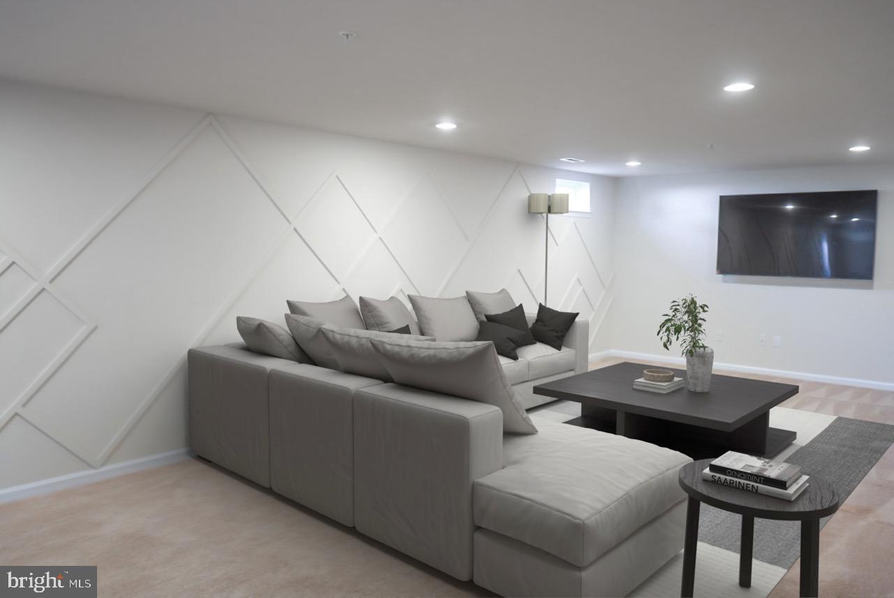 ST. CHARLES, GLENEAGLES SOUTH - Residential