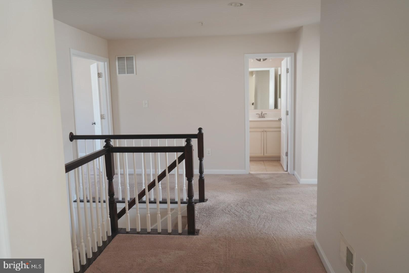 ST. CHARLES, GLENEAGLES SOUTH - Residential