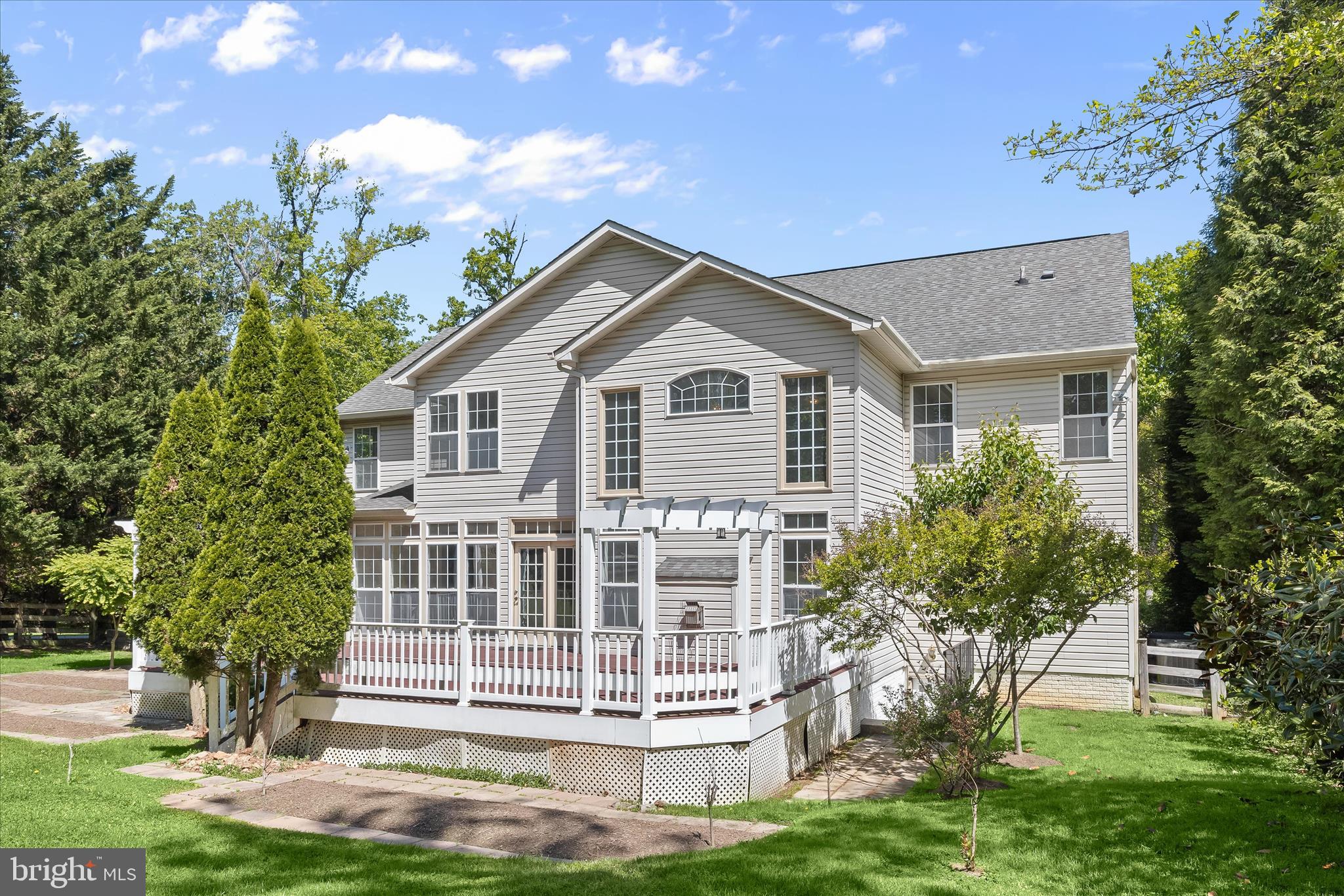 RIGGS MEADOW - Residential