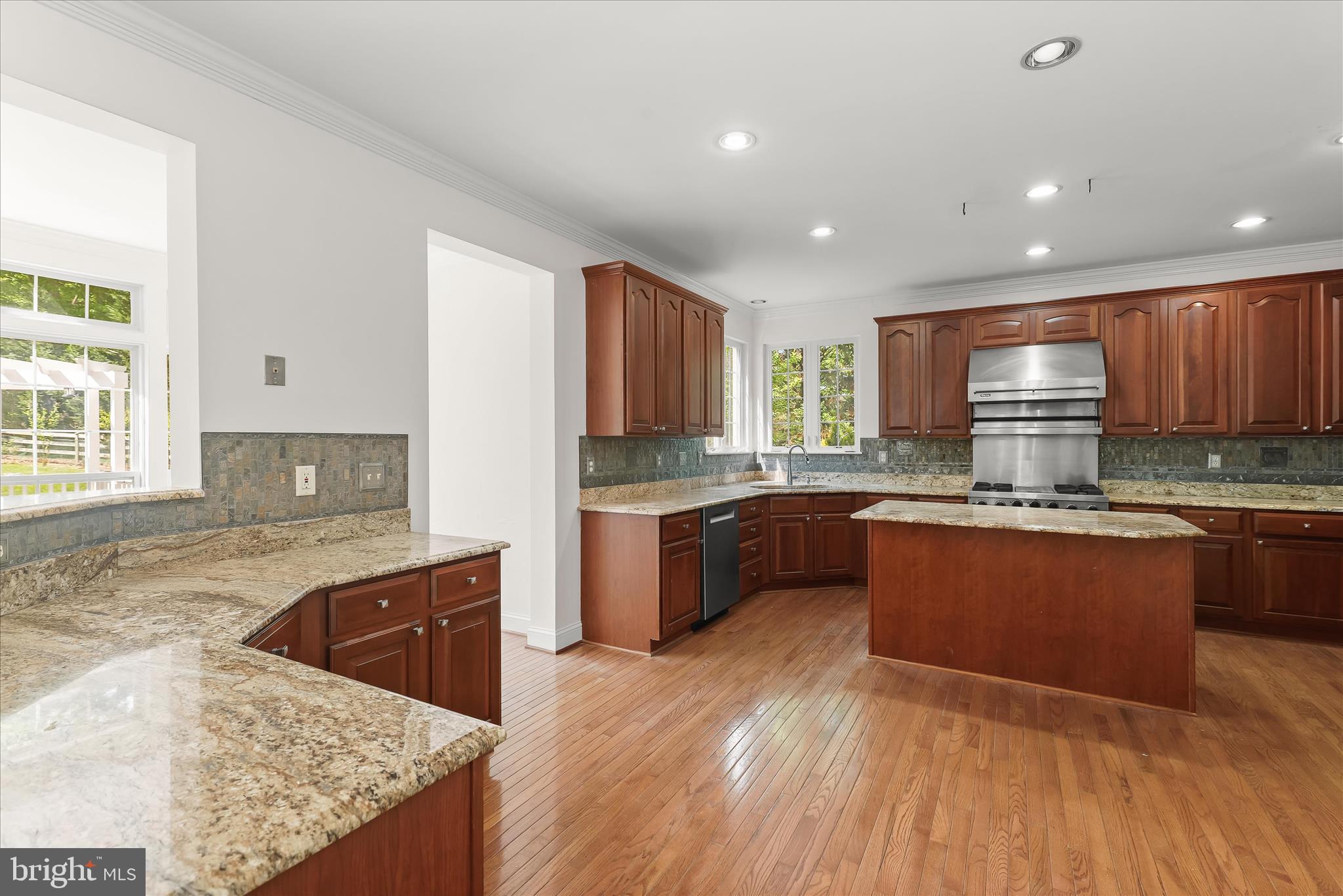 RIGGS MEADOW - Residential
