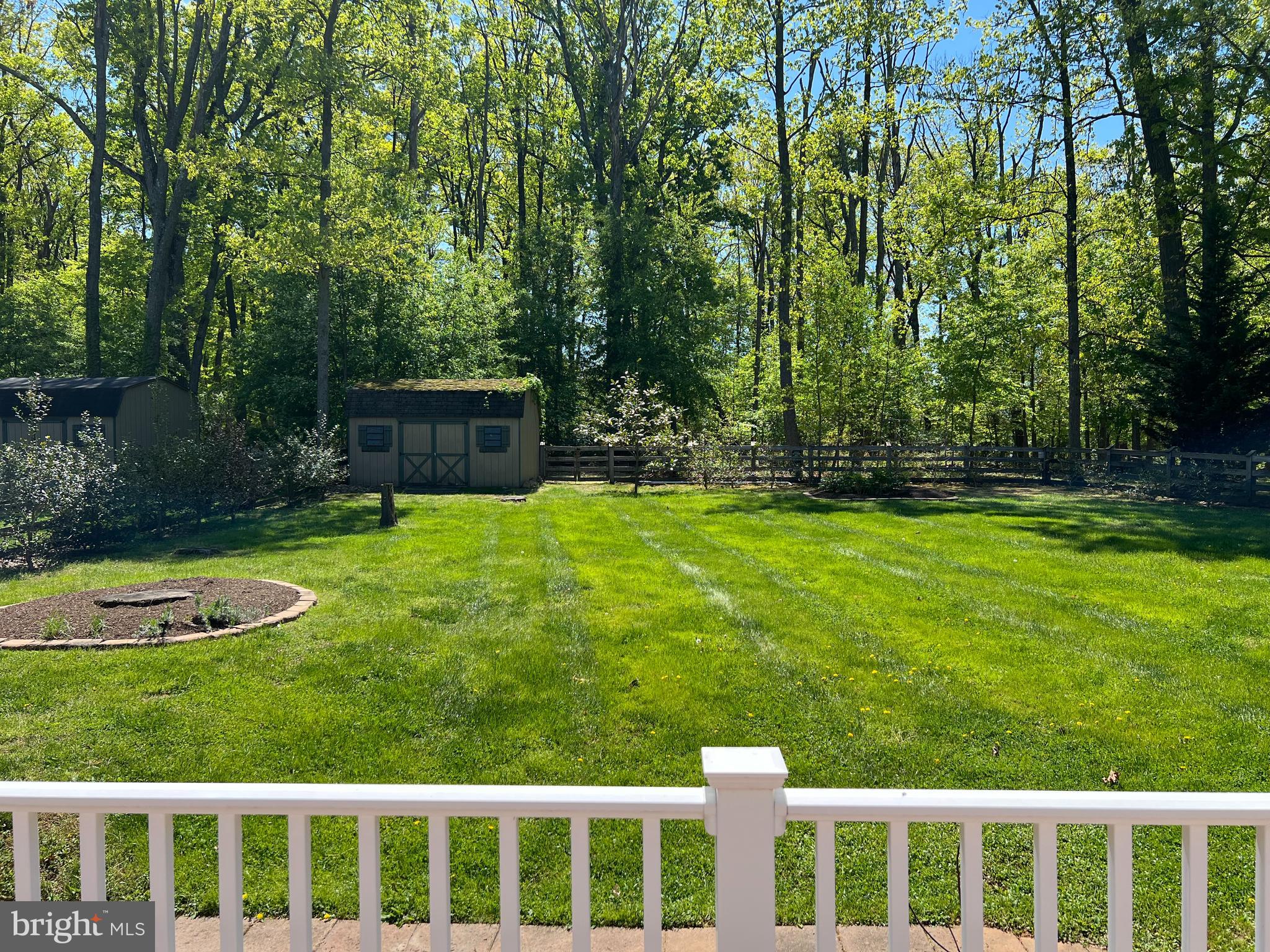 1937 SYCAMORE SPRING COURT