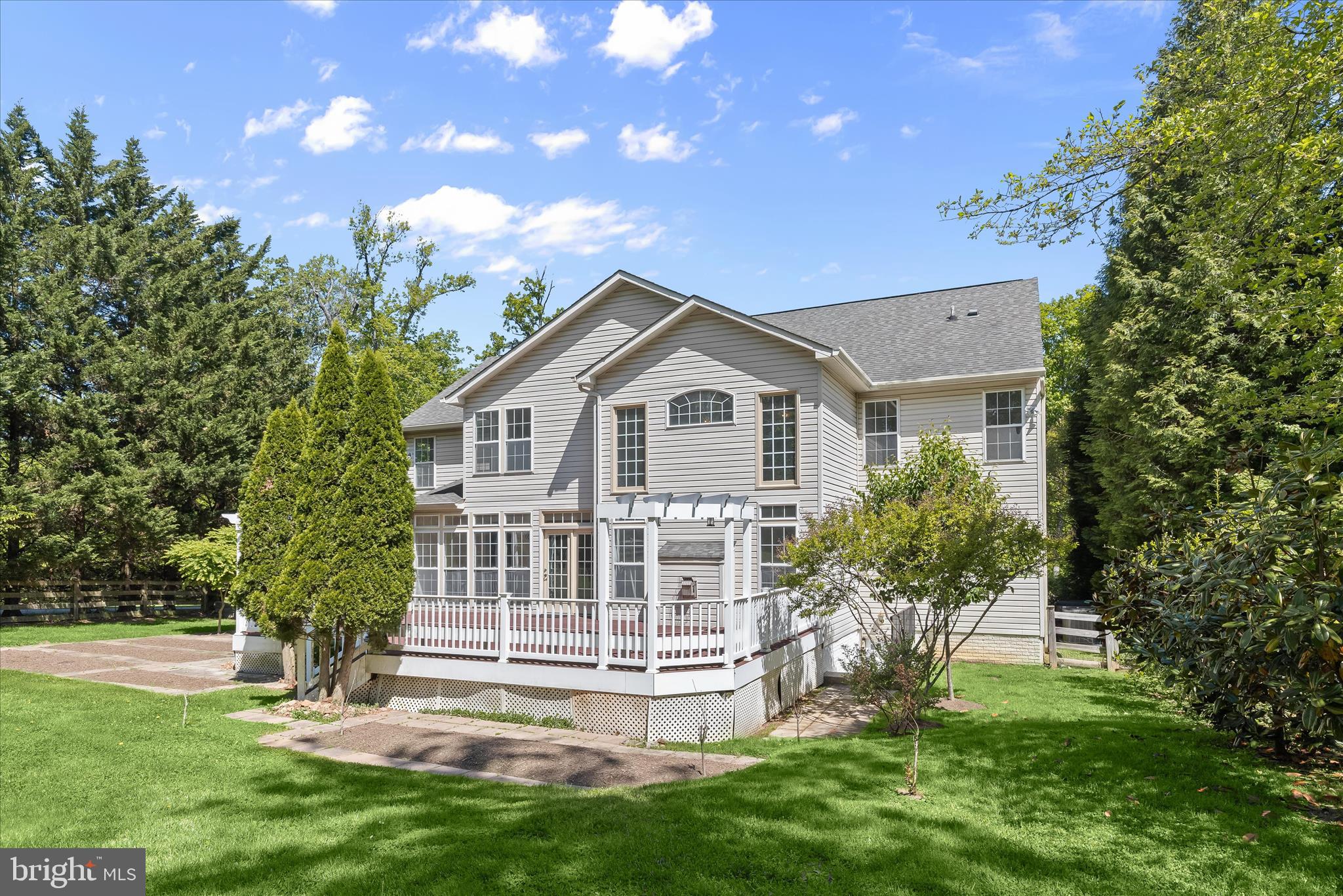 RIGGS MEADOW - Residential
