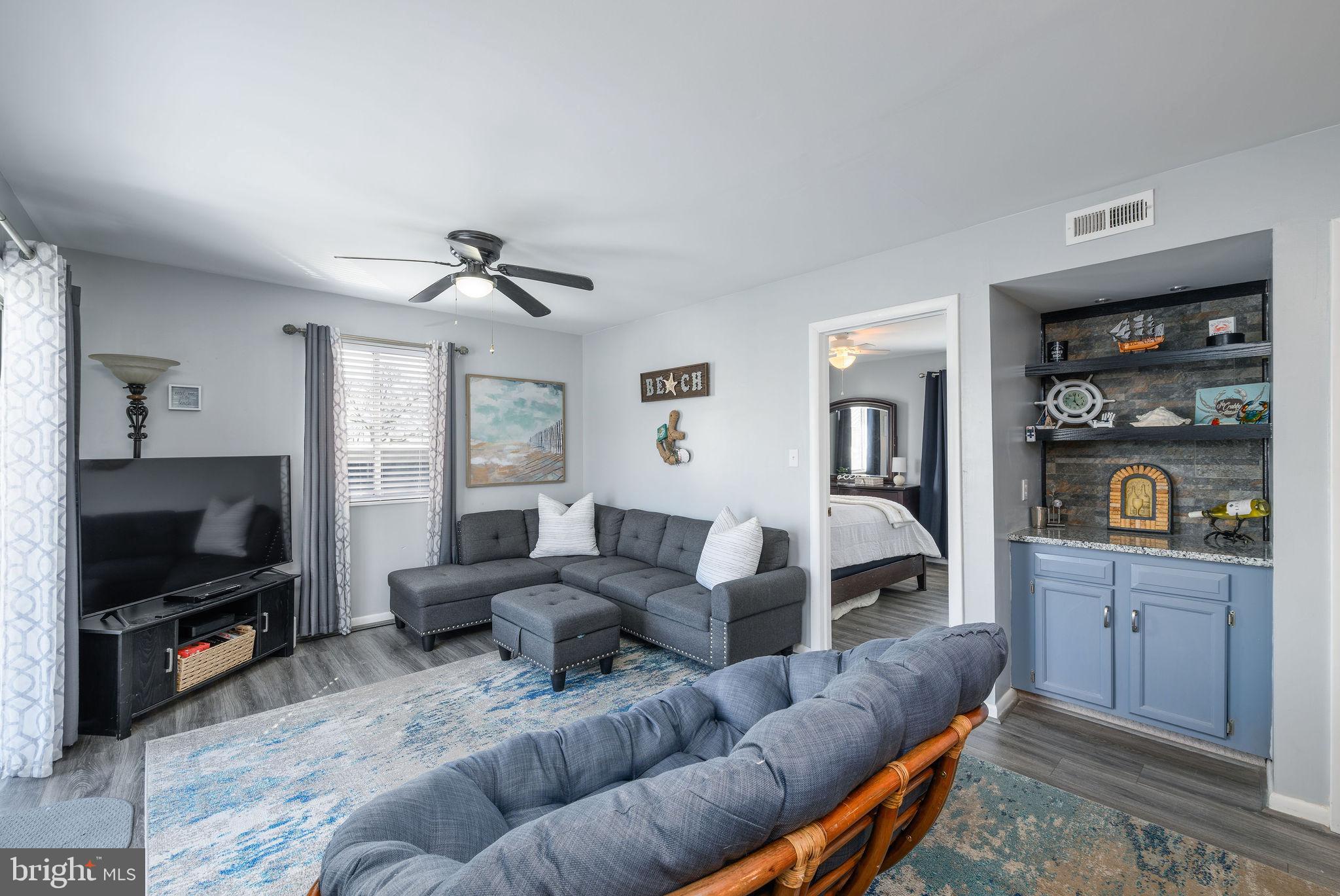 100 HENLOPEN STAT 301