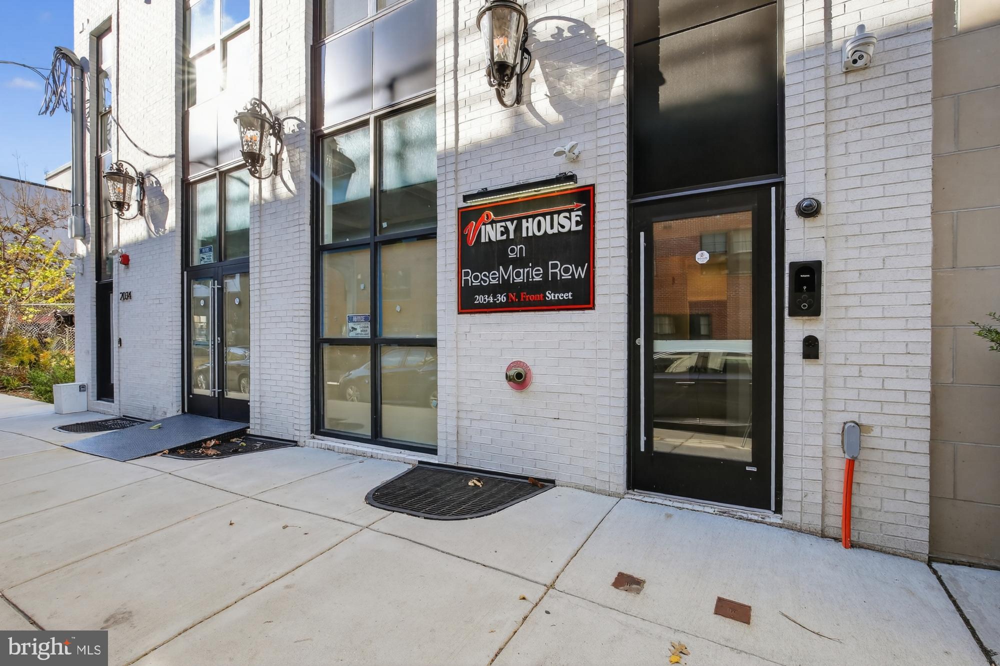 EAST KENSINGTON - Residential Lease