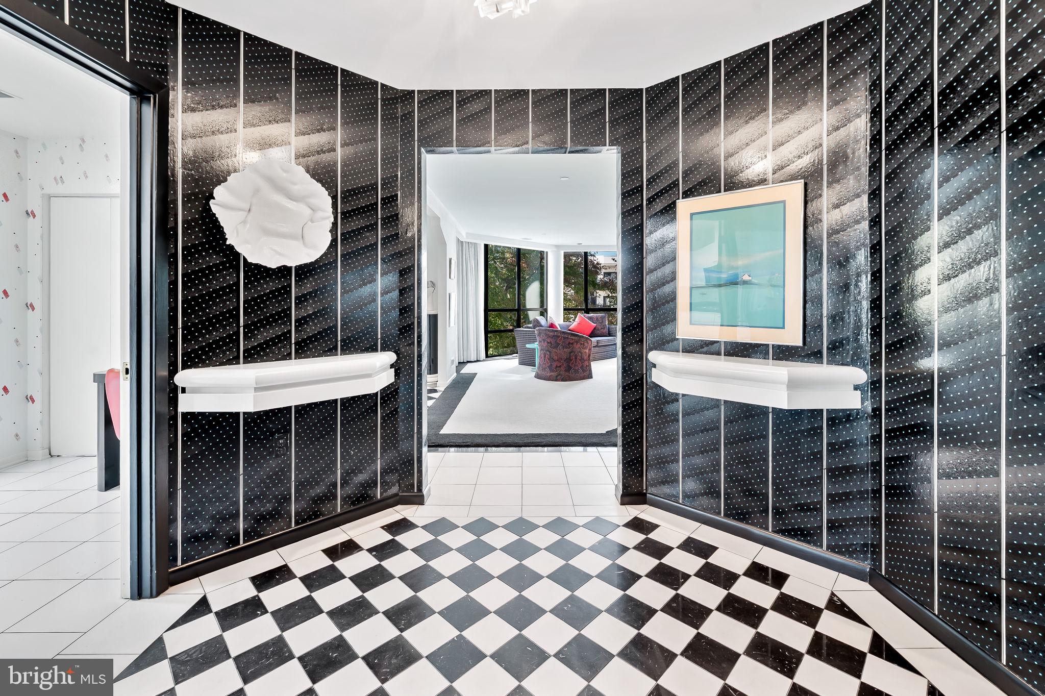 PAVILION IN THE PARK - Residential