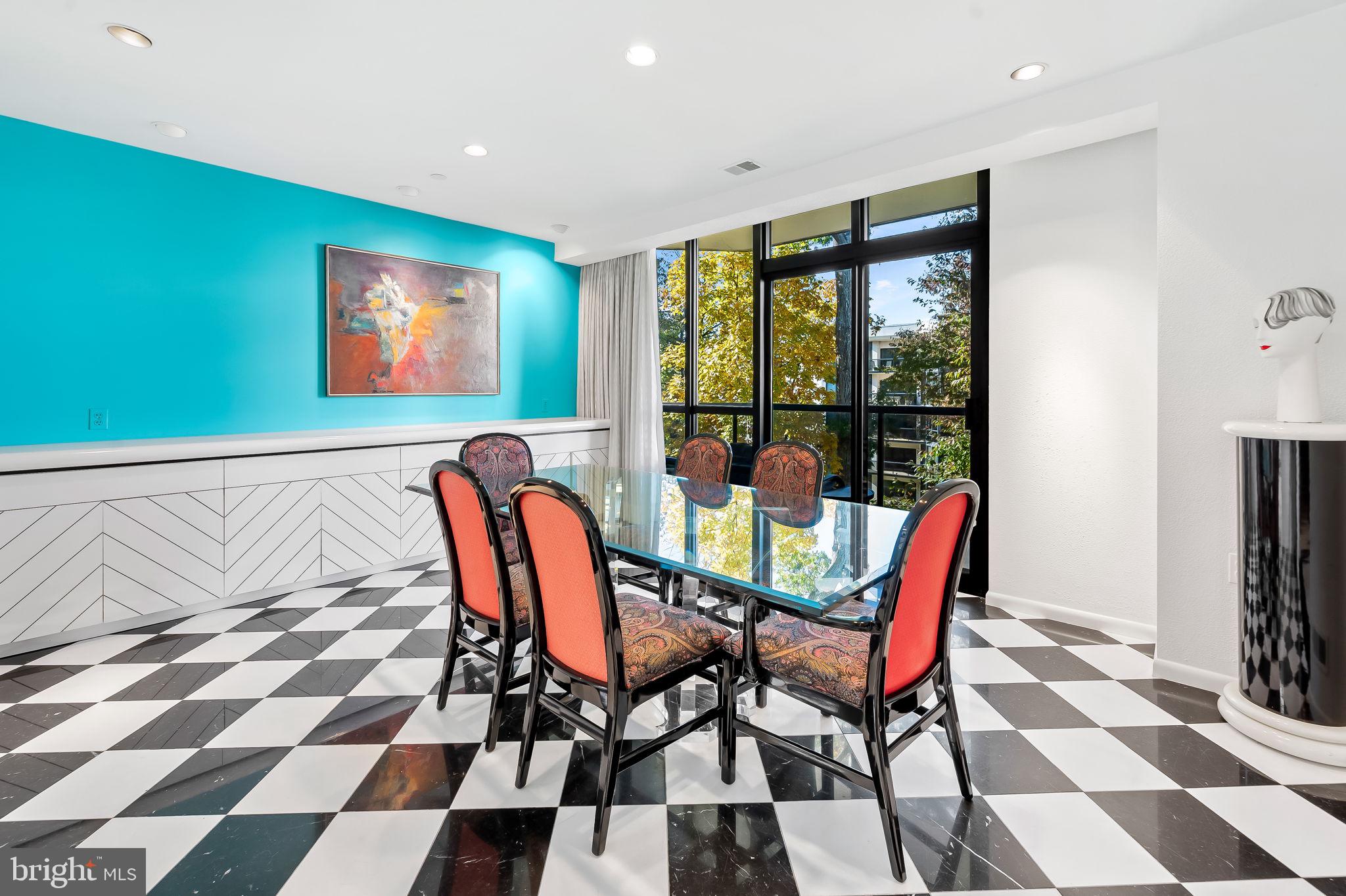 PAVILION IN THE PARK - Residential