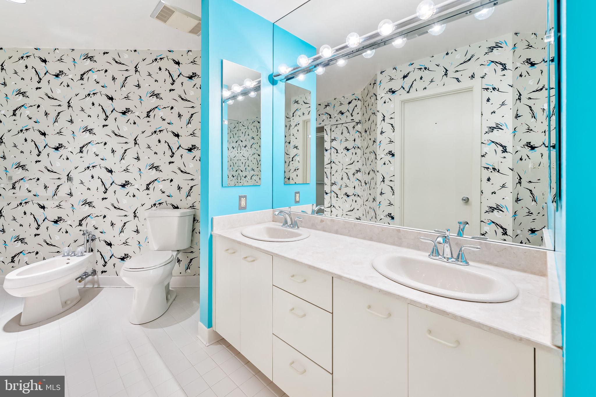 PAVILION IN THE PARK - Residential