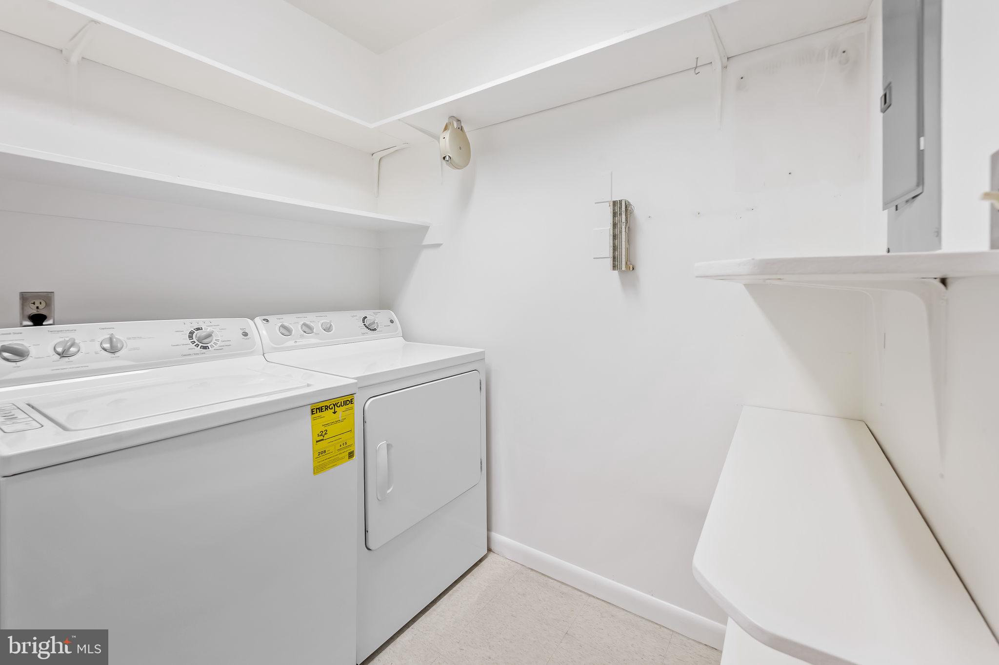 PAVILION IN THE PARK - Residential