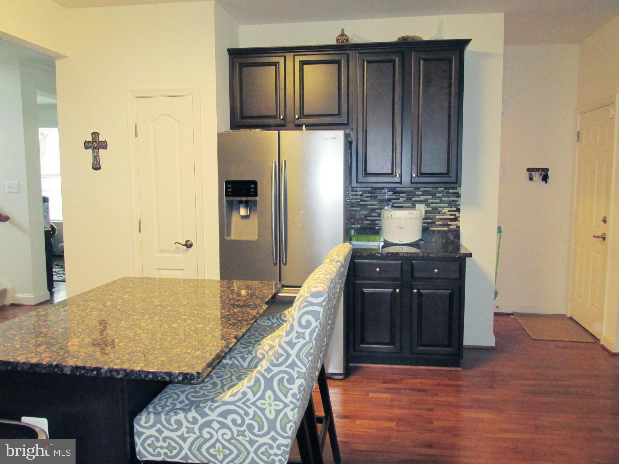 FAIRWOOD-PHASE 2-PLAT 10 - Residential Lease