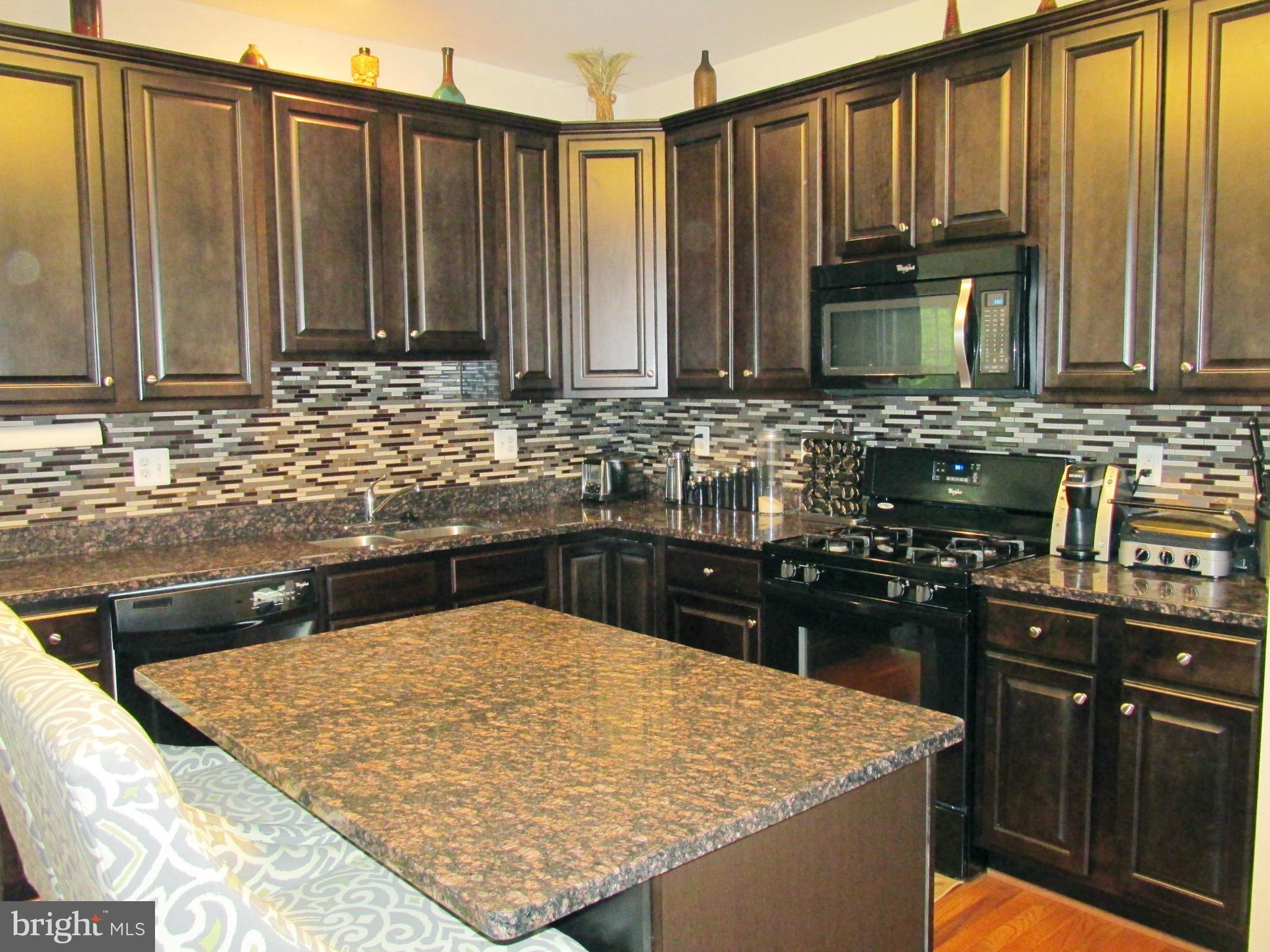 FAIRWOOD-PHASE 2-PLAT 10 - Residential Lease