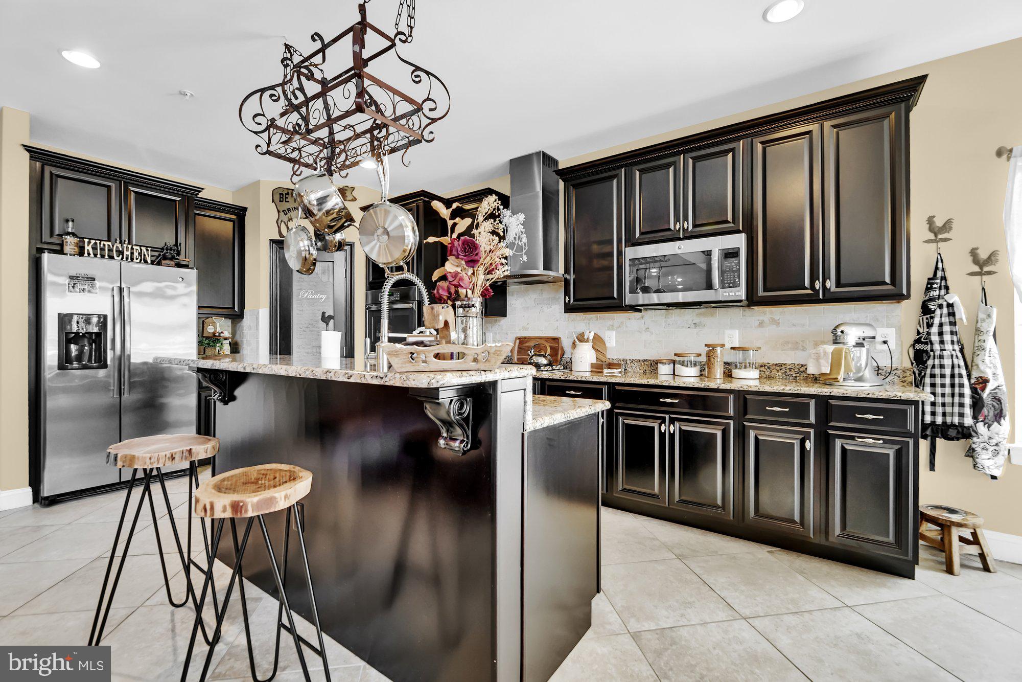 LEELAND WOODS - Residential