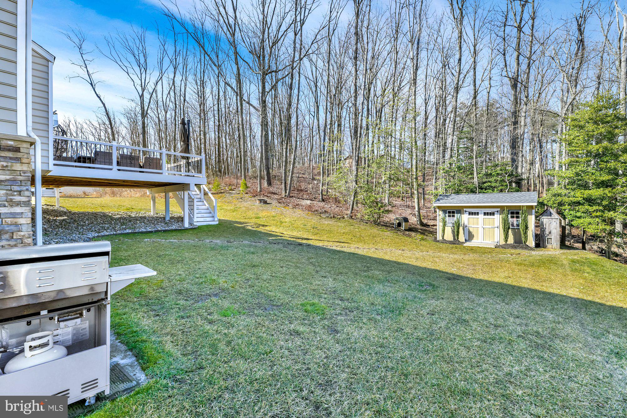 LEELAND WOODS - Residential