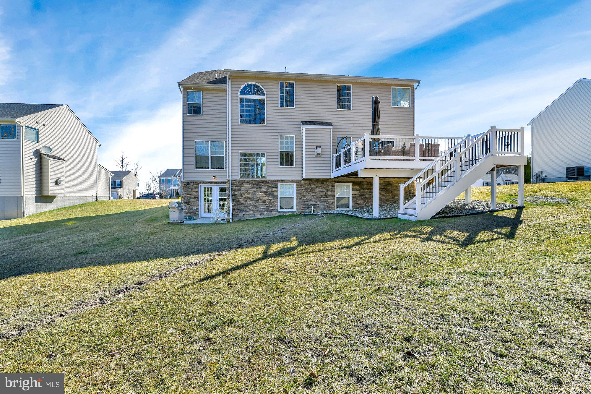 LEELAND WOODS - Residential