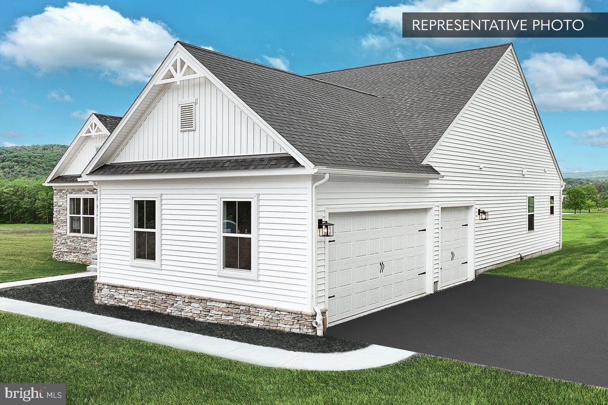 CUMBERLAND PLAN AT OAK MEADOWS ESTATES