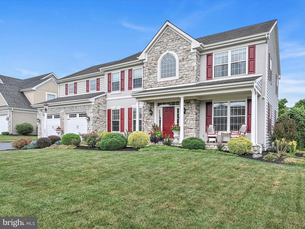 Photo of 601 GREENHEDGE DR, LANCASTER, PA 17603 (MLS # PALA2036700)