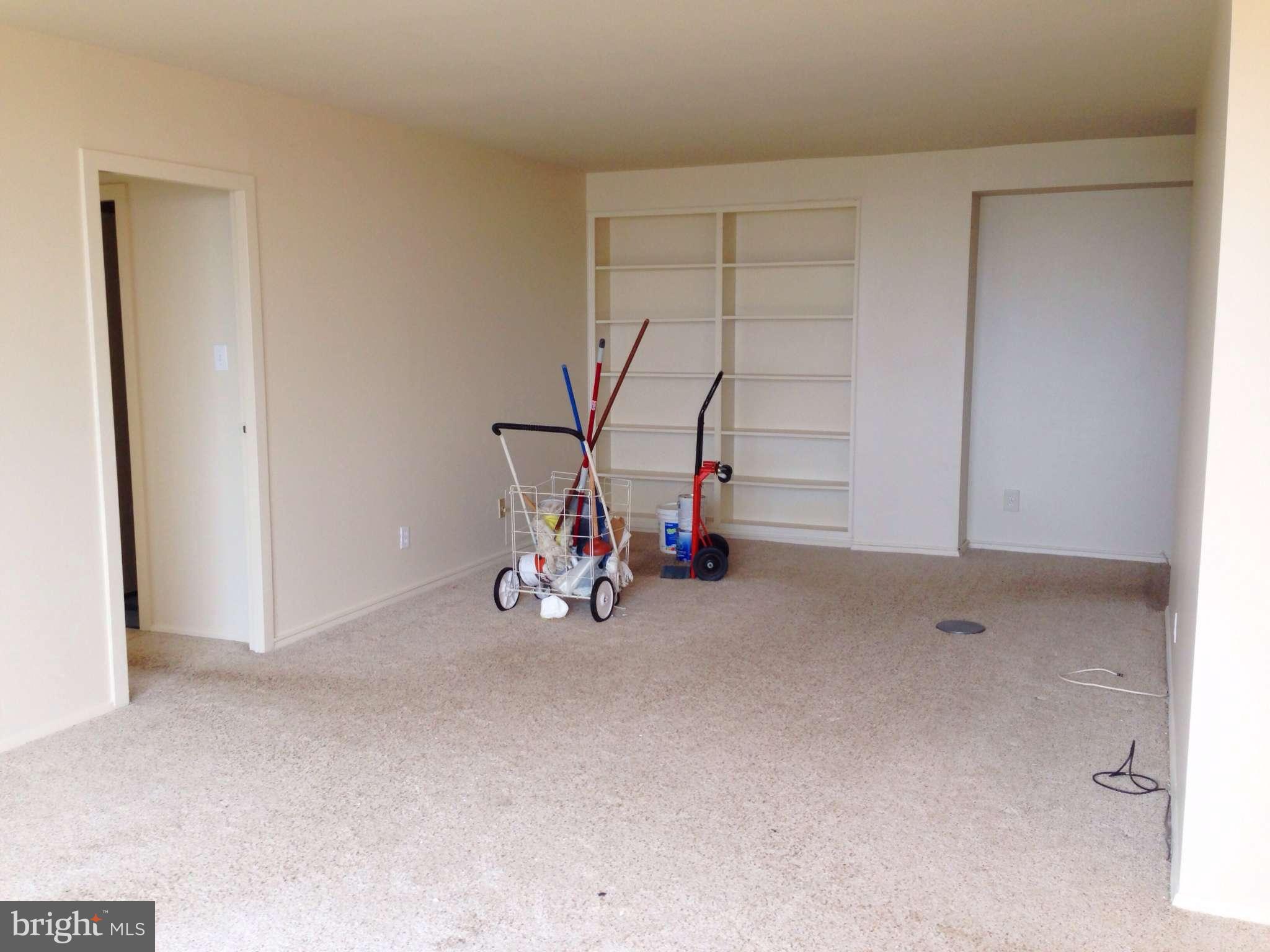 WASHINGTON TOWER - Residential Lease