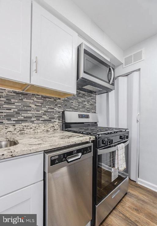 IVERSON MEWS CONDOMINIUM - Residential