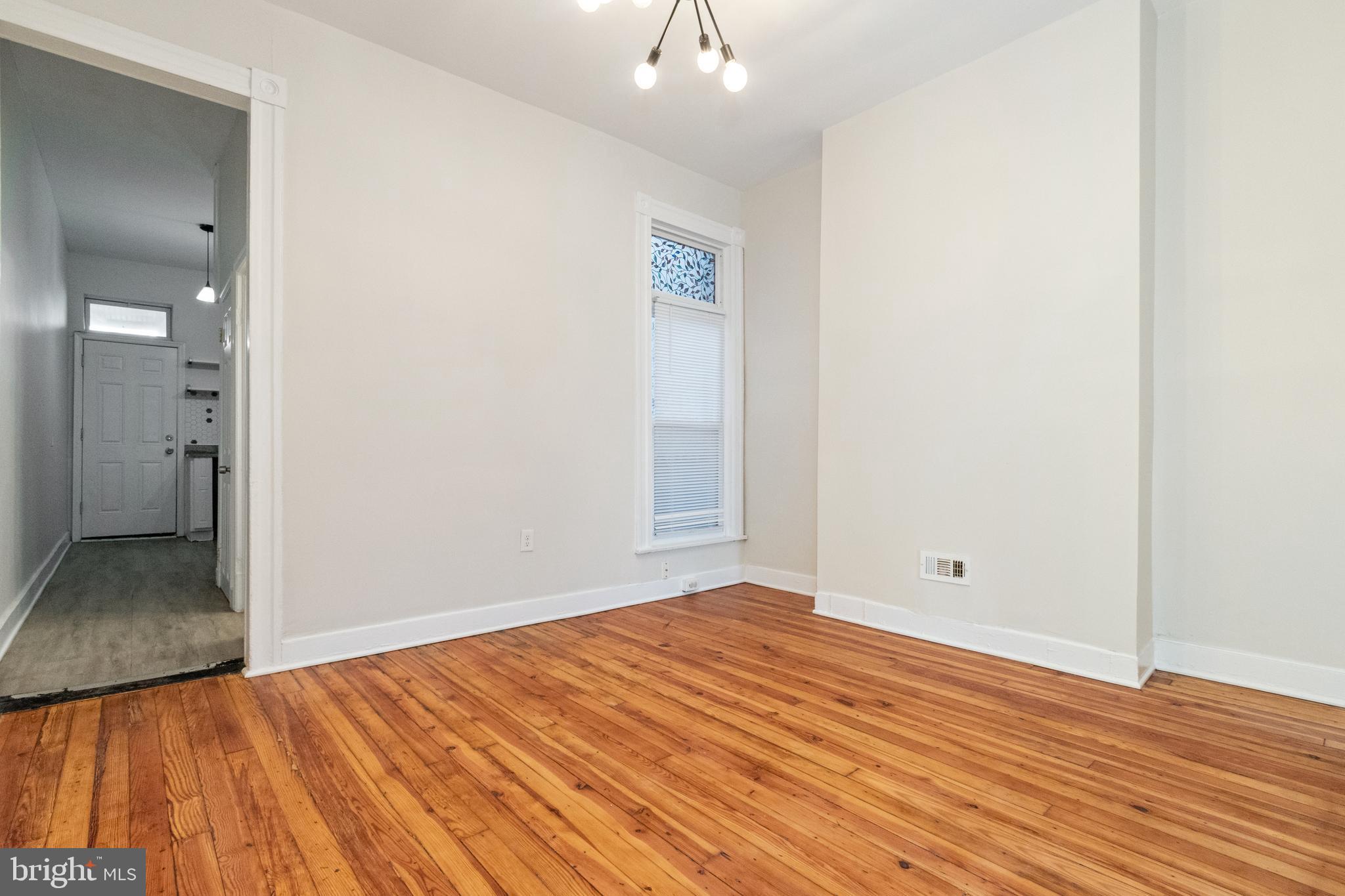 MONDAWMIN - Residential Lease