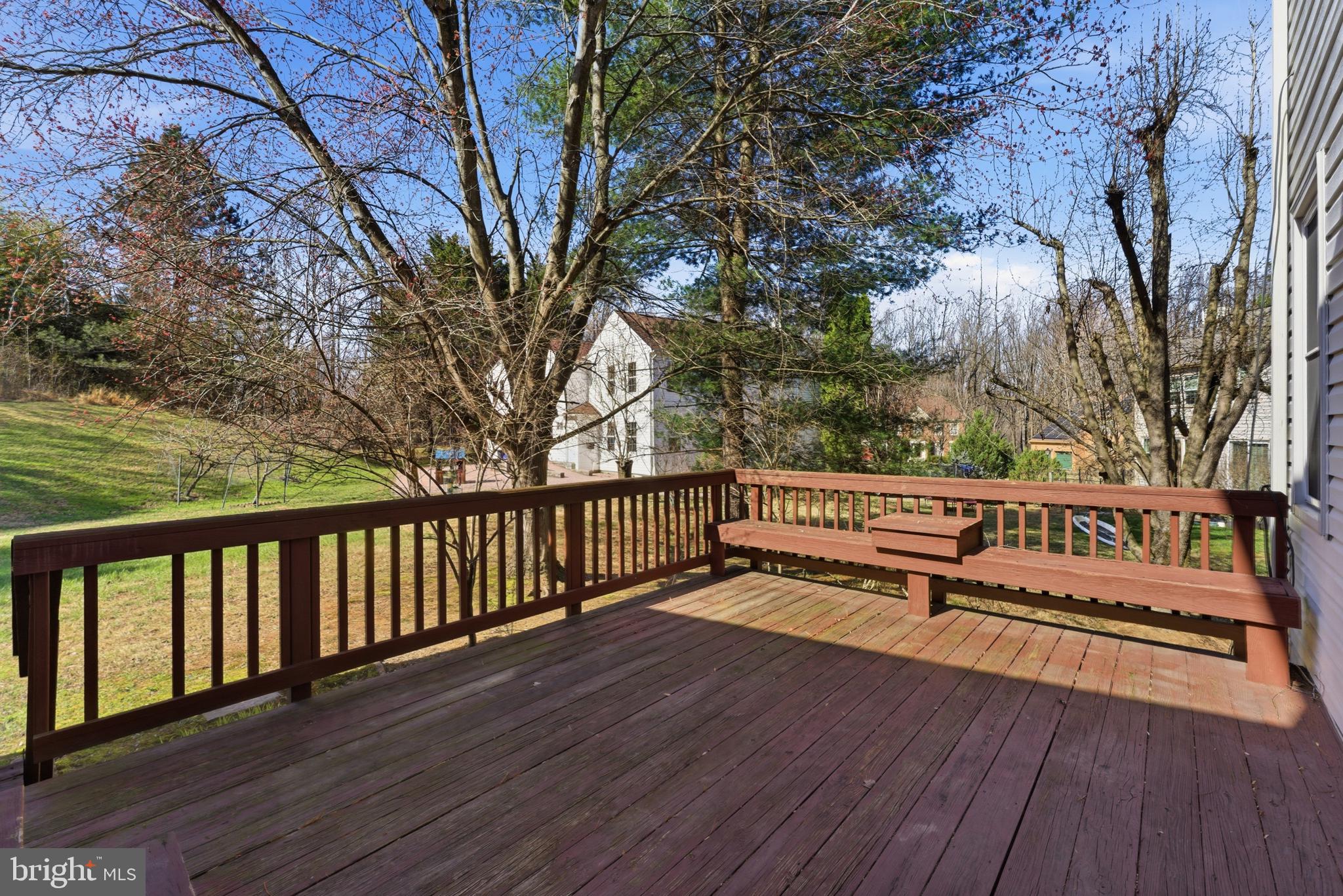 SHERWOOD FOREST MANOR - Residential