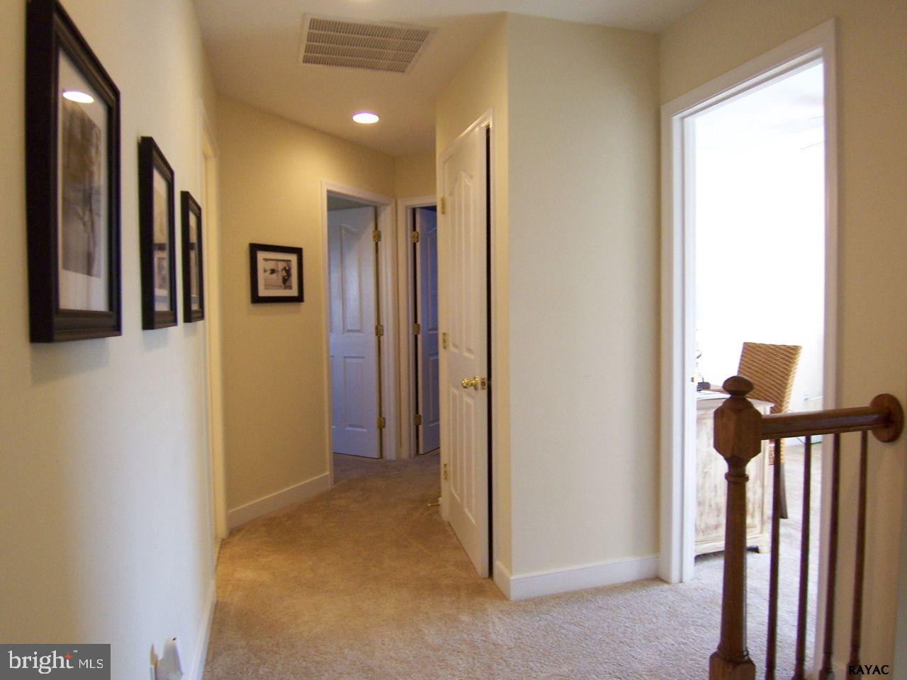 LOGANS RESERVE - Residential