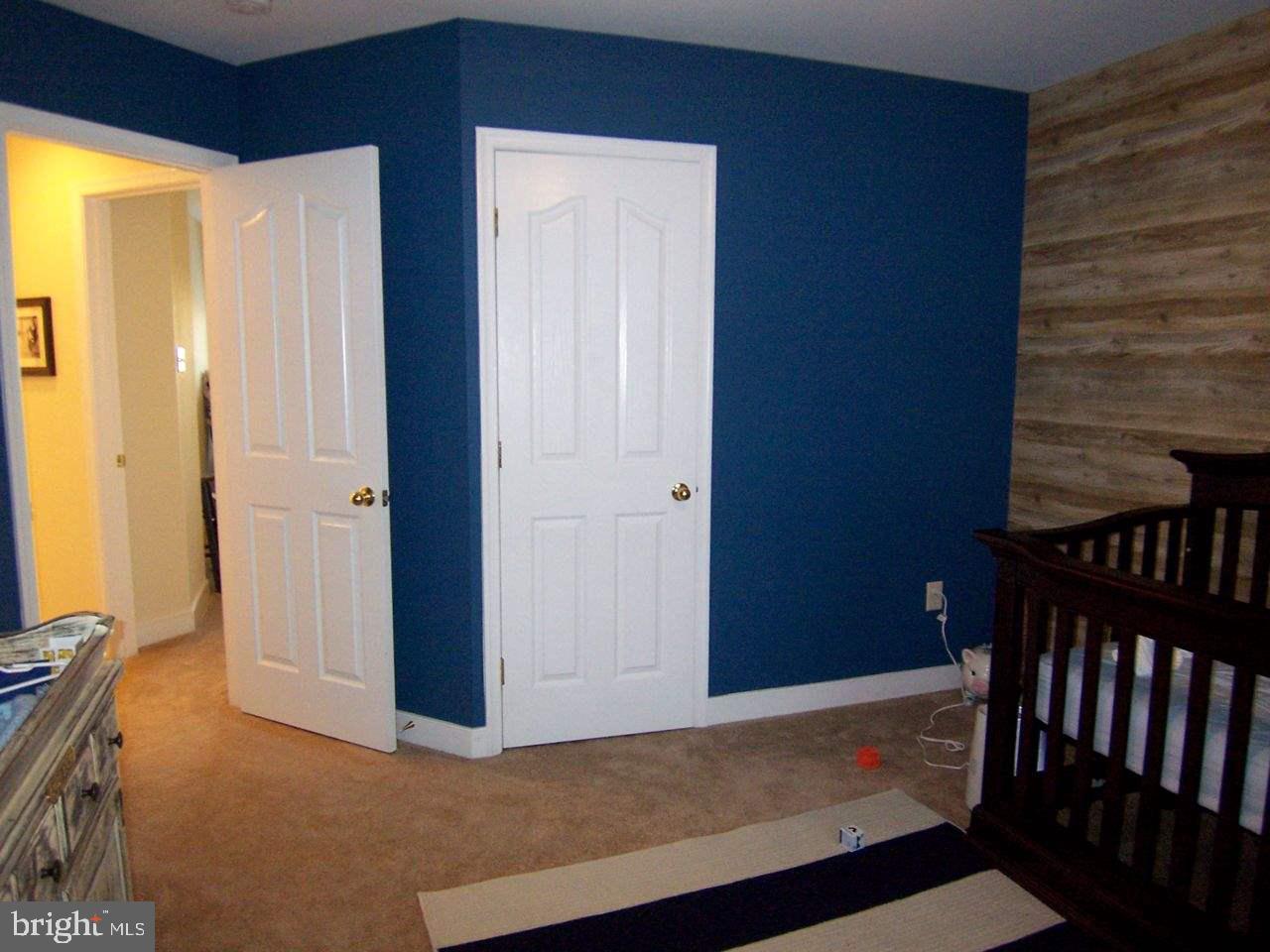 LOGANS RESERVE - Residential