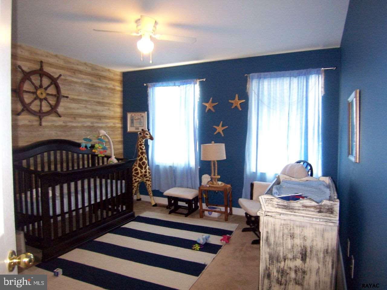 LOGANS RESERVE - Residential