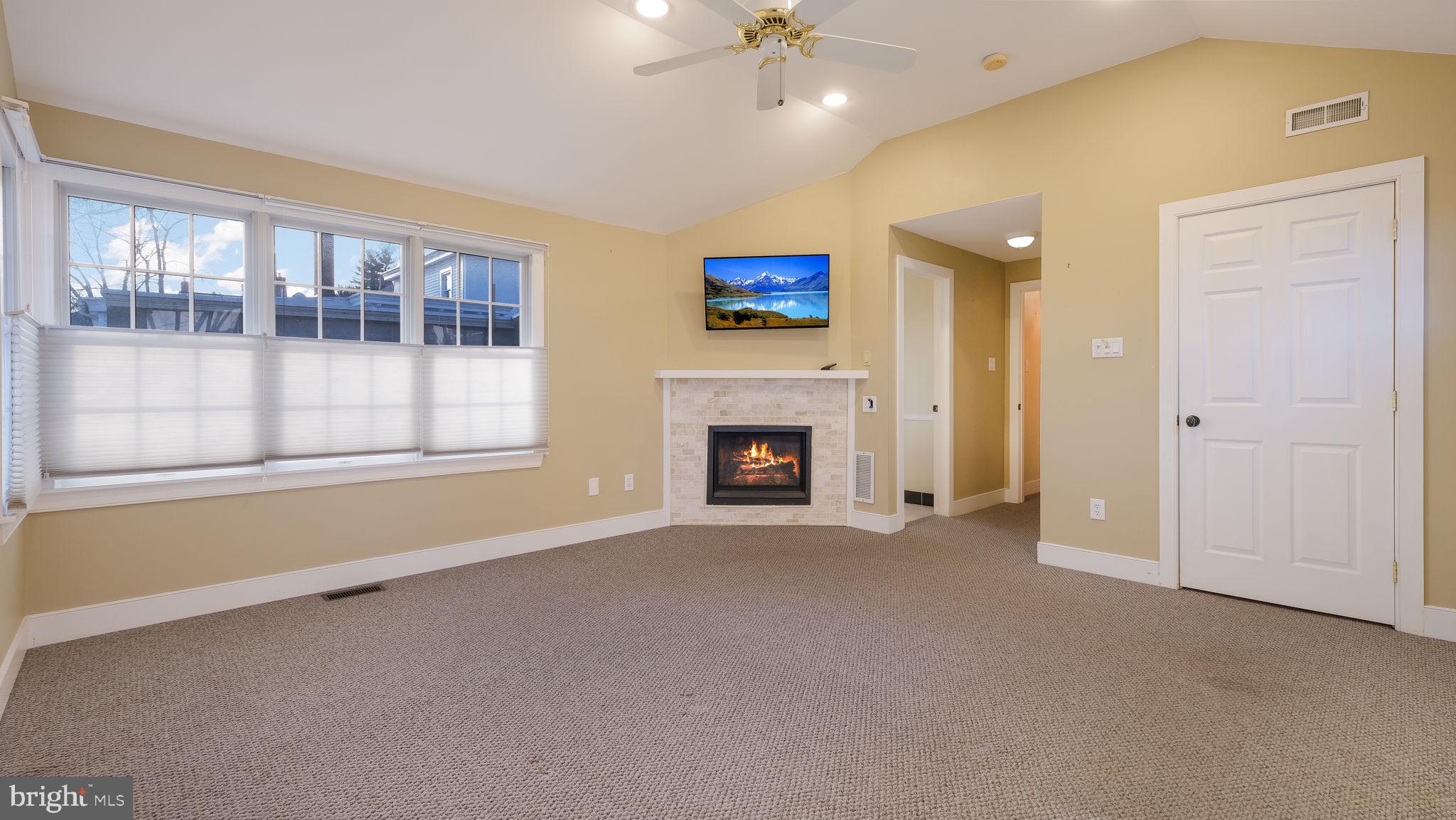 DOYLESTOWN BORO - Residential