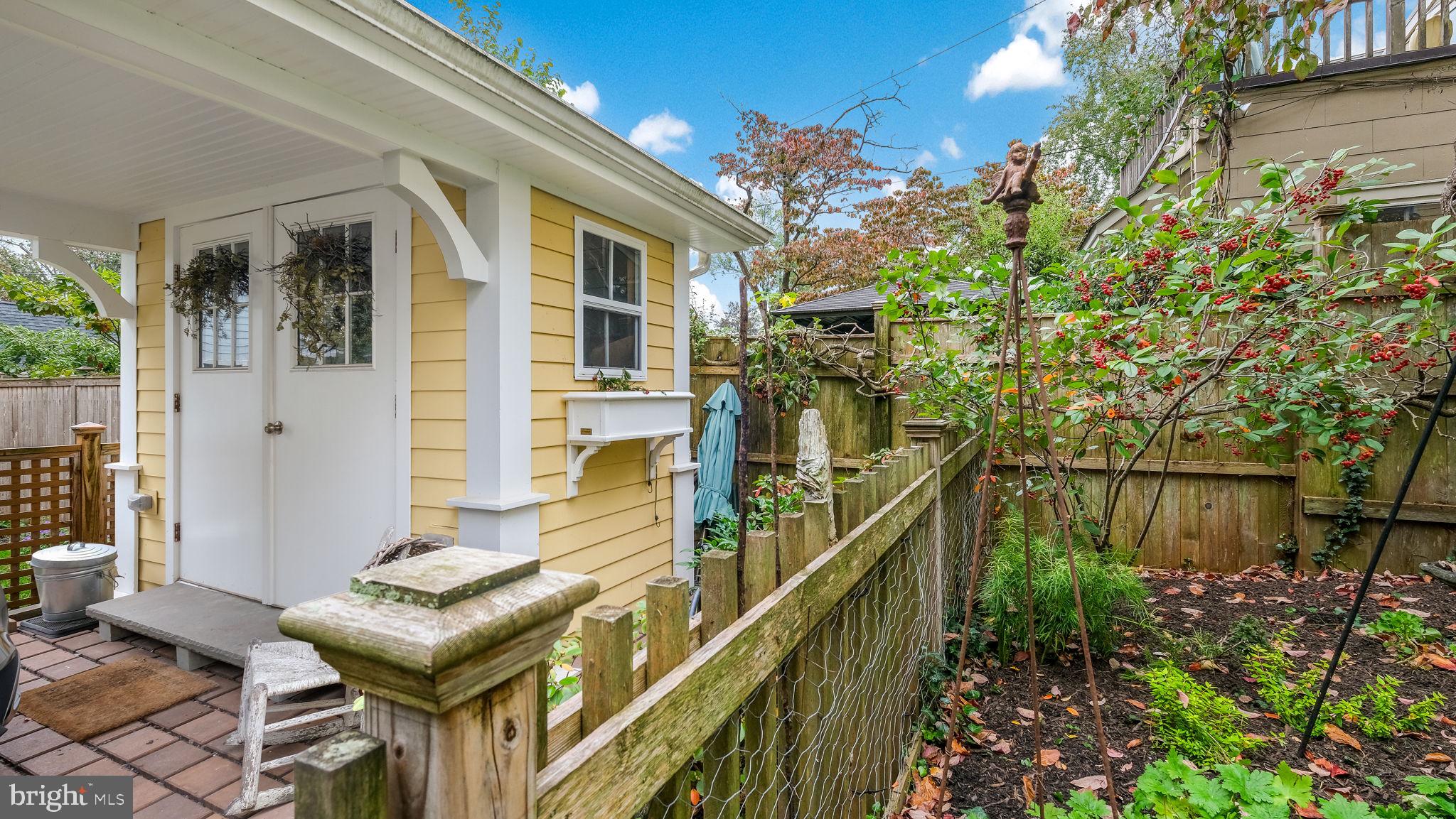 DOYLESTOWN BORO - Residential